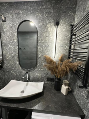 AN apartment 3